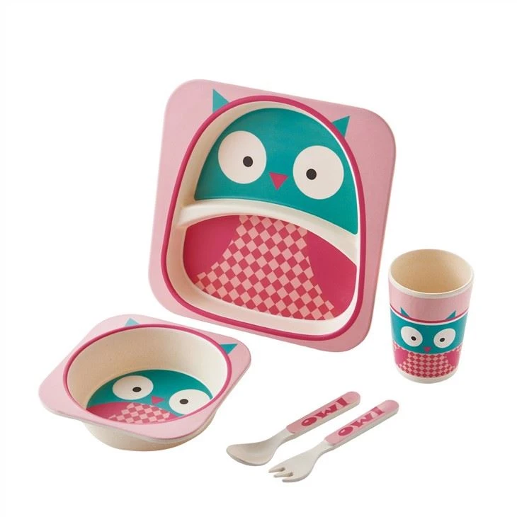 Lovely Kids Dinnerware Set For Meal