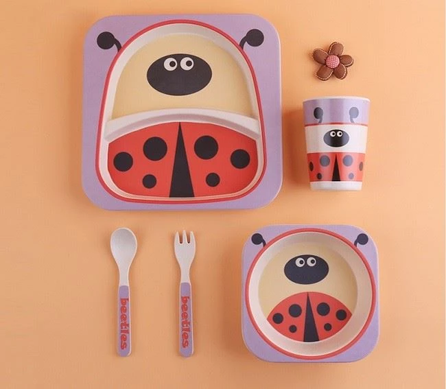 Lovely Kids Dinnerware Set For Meal