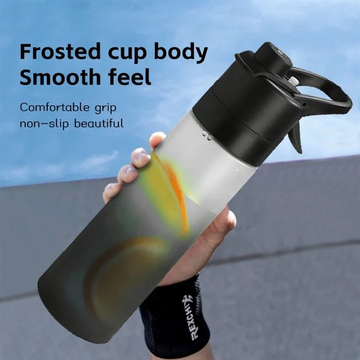 Refrigerated Drink Container Refrigerated Drink Container